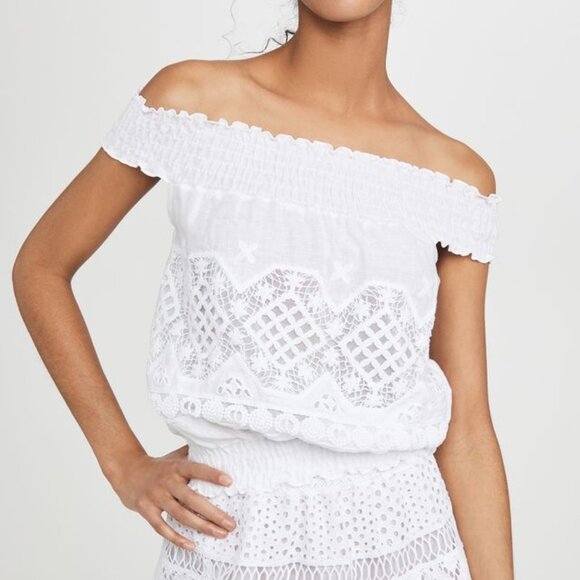 Venezuela Cropped Sleeveless Top